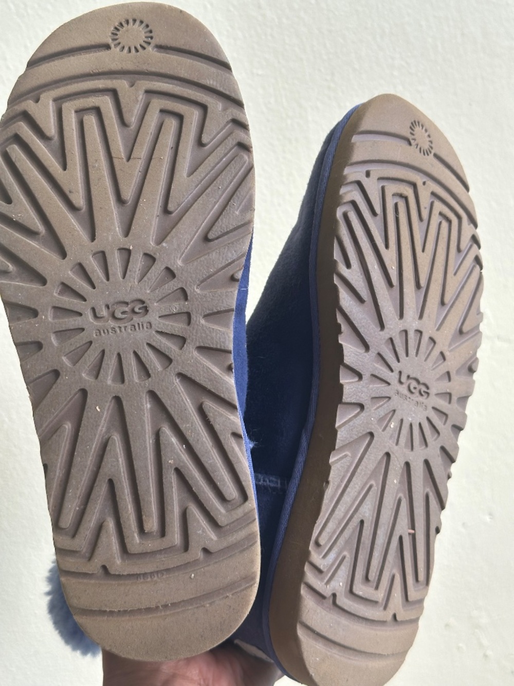 Bailey Button UGGS 💜✨ - Picture 6 of 6